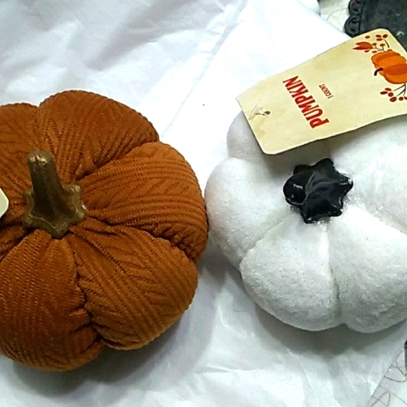 Fabric Pumpkin Plush Fall Hallows Decoration - Picture 4 of 4